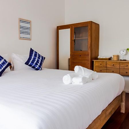 18 In Town Homestay Chiang Mai Luaran gambar