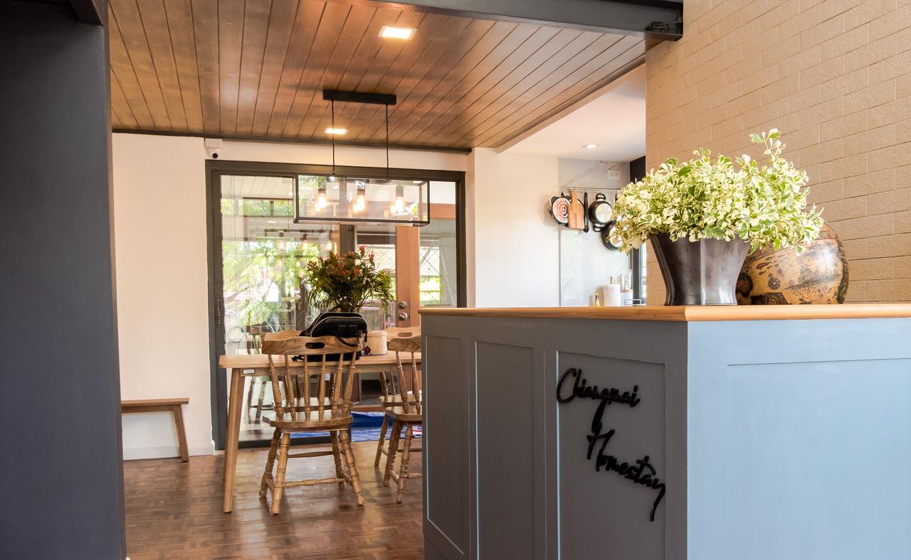 18 In Town Homestay Chiang Mai Luaran gambar