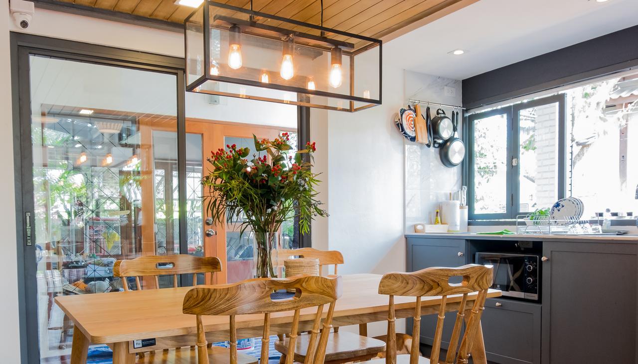 18 In Town Homestay Chiang Mai Luaran gambar