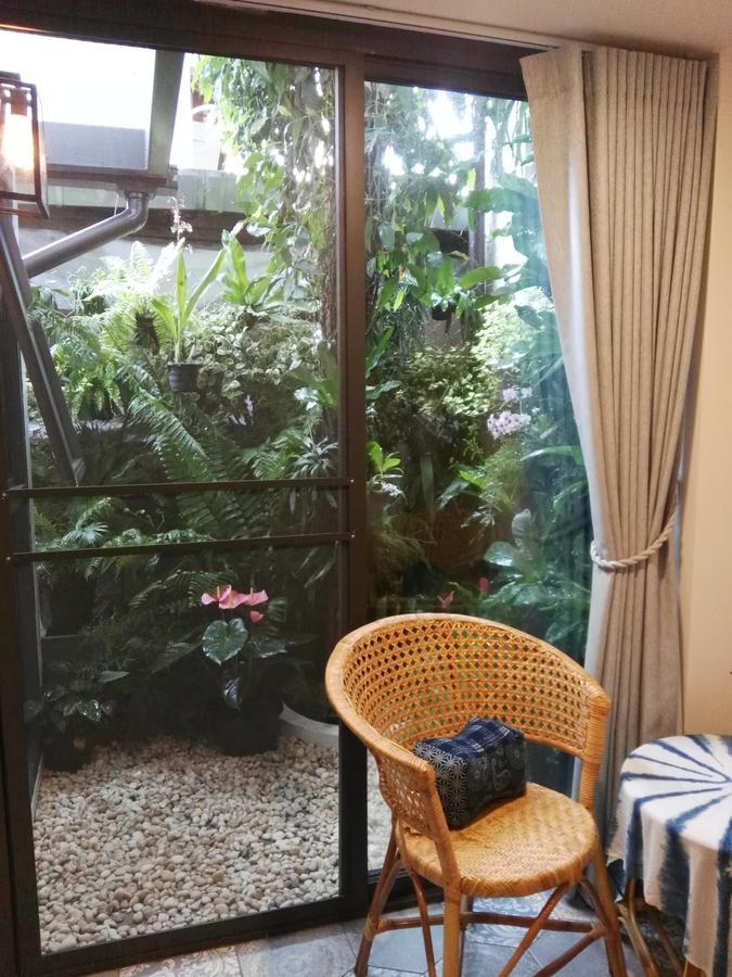 18 In Town Homestay Chiang Mai Luaran gambar